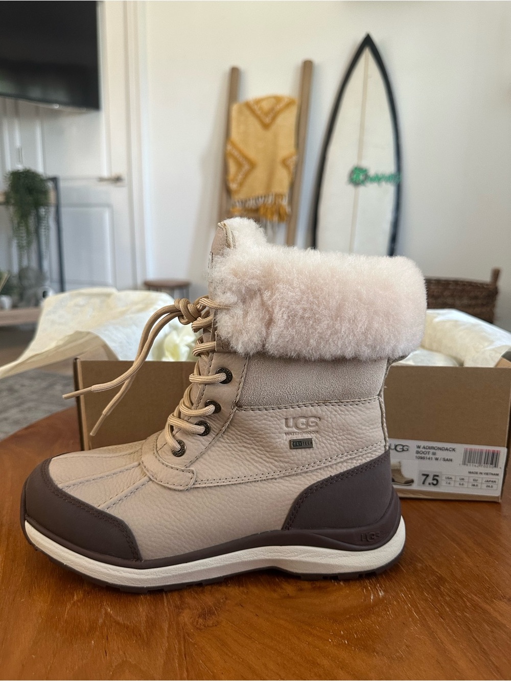 UGG Women's Winter Lace-Up Boot in Cream and Brown (BRAND NEW, never out of box)